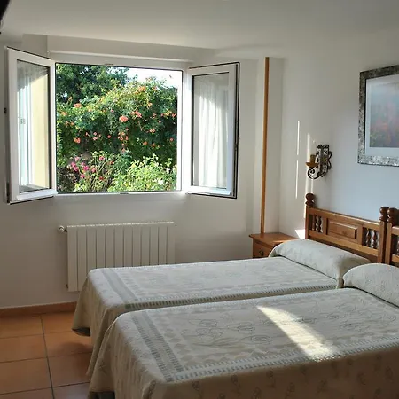 Fuente El Hayedo Сан-Висенте-де-ла-Баркера